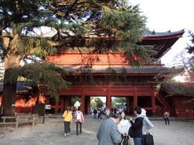 【増上寺】山門の様子